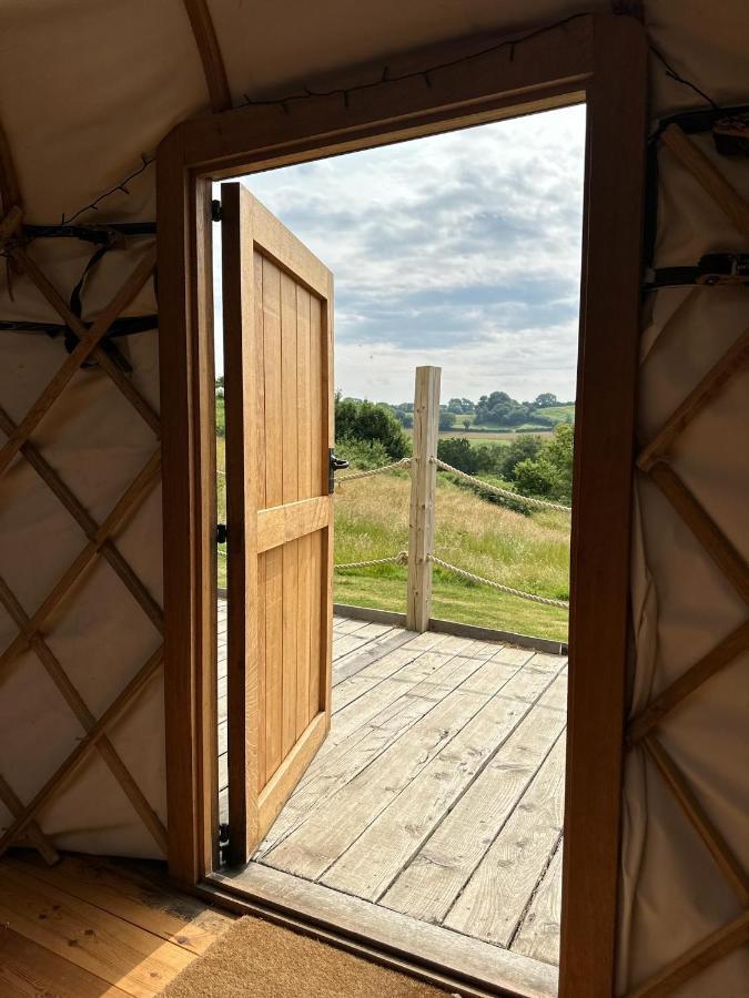 Bracken Yurt At Walnut Farm Glamping Hotel Netherbury Buitenkant foto
